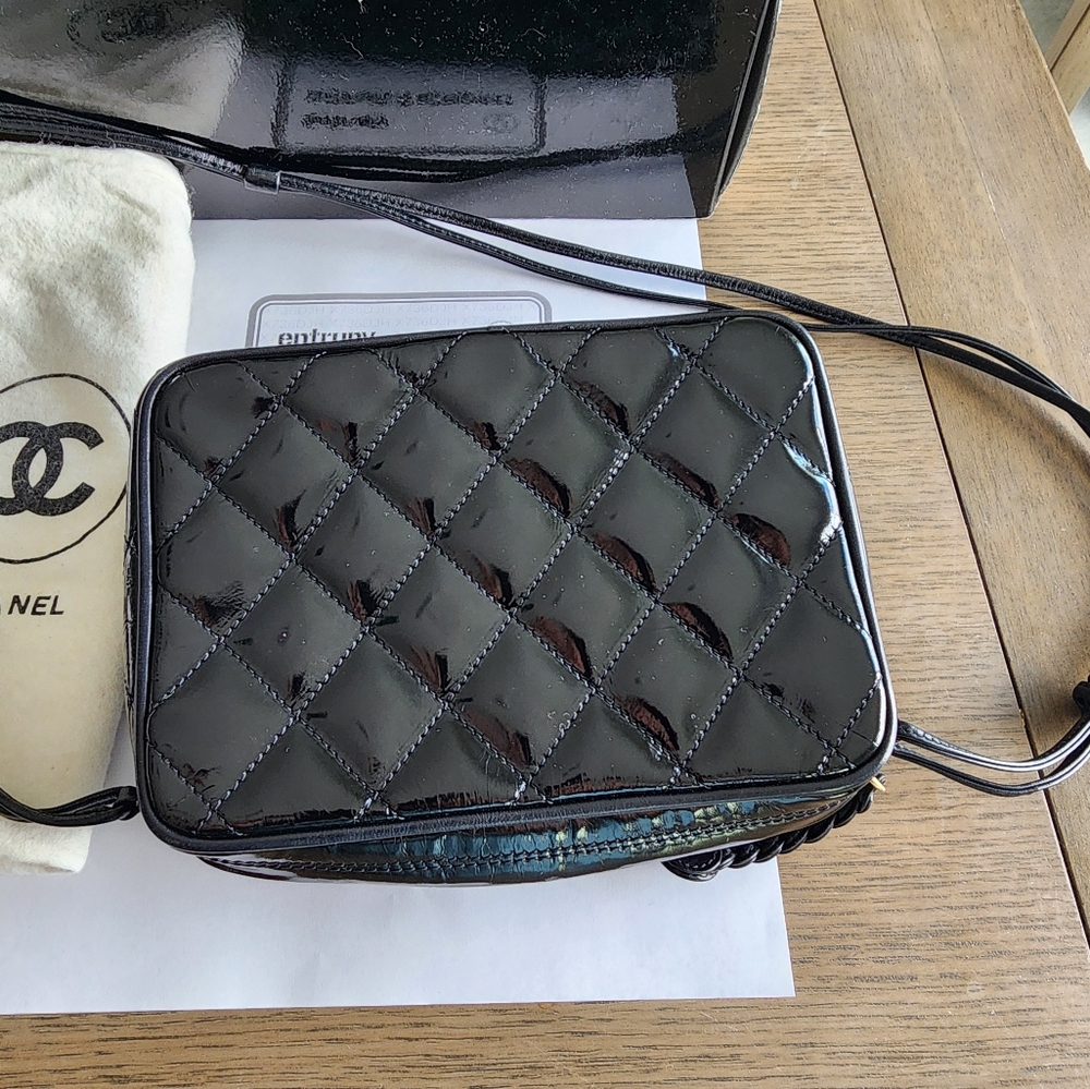 BABY CAMARA CHANEL BAG - Picture 9 of 16